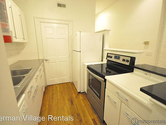 3rd image of 476 City Park Ave