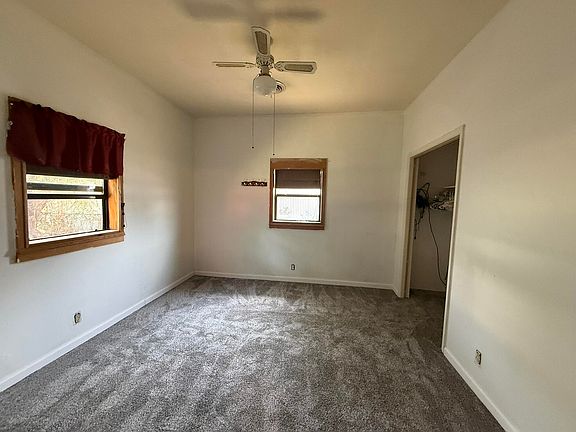 5th image of 1003 B St