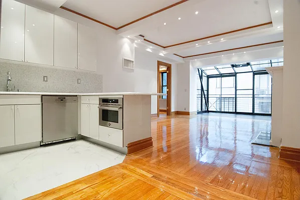 Rented by WAM Partners - William Moses Co. | media 3