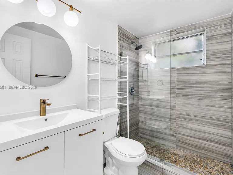 734 Meridian Ave #3 — Photo 9