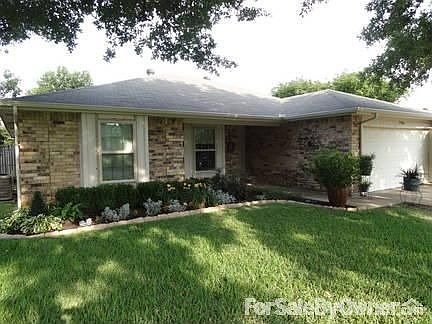 Front custom landscaping