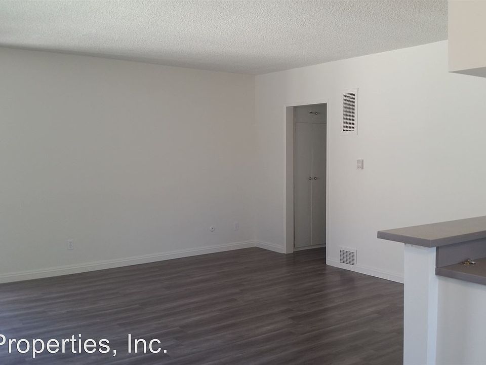 1st image of 3723 Mentone Ave APT 9