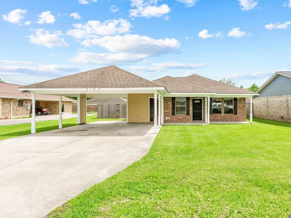 2102 S Edward Ave, Gonzales, LA 70737