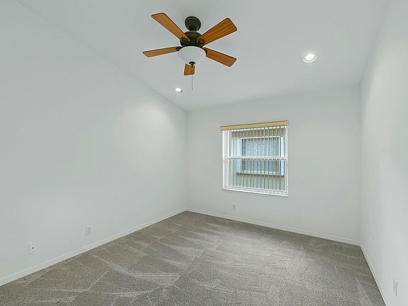3rd image of 7130 Catania Drive