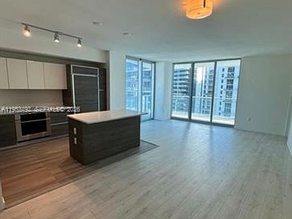 2nd image of 1100 S Miami Ave #3010