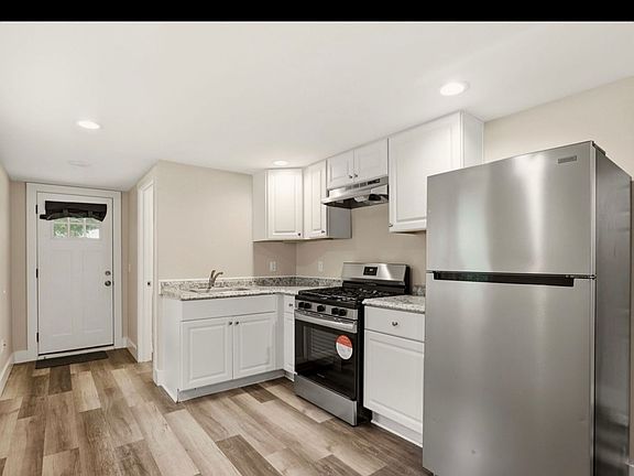 4th image of 602 Townsend St APT 7