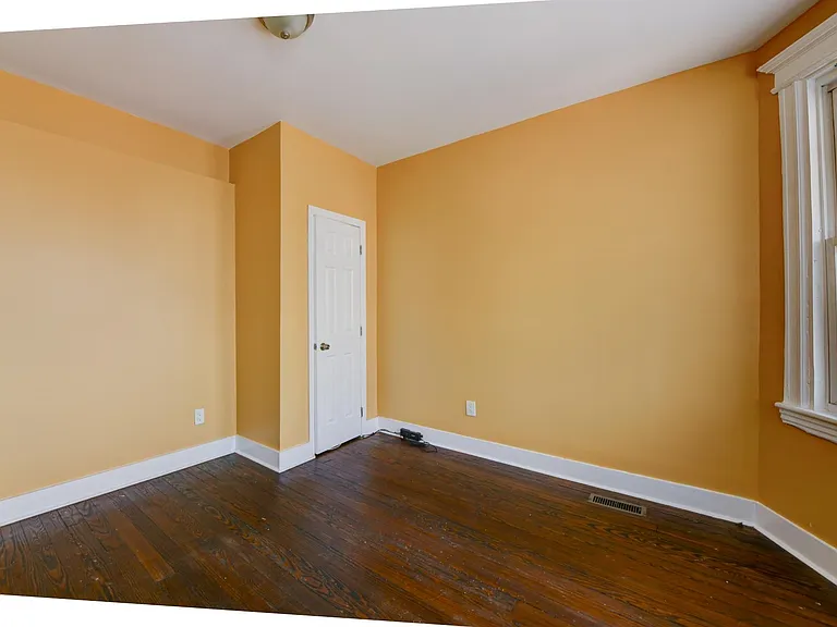 30 Sheffield St #1 — Photo 17