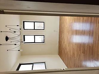 Rented by Roz Khan, LREB