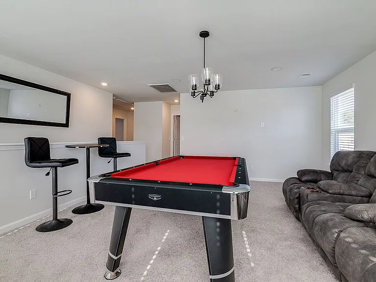 102 Spillway Ct — Photo 21