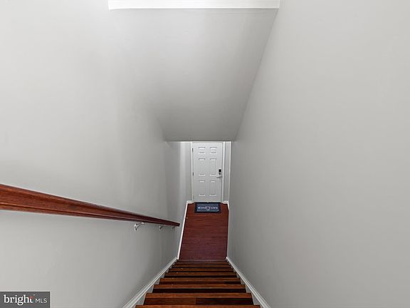 3rd image of 9515 Westerdale Dr