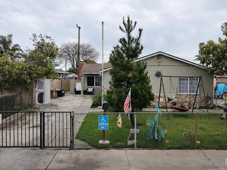 1st image of 3130 Paula St