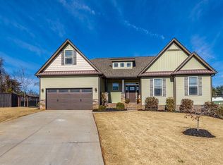 212 Conway Hill Ln, Taylors, SC 29687
