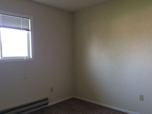 3rd image of 5111 S Center St