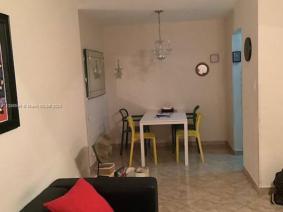 2nd image of 17050 NE 14th Ave APT 311