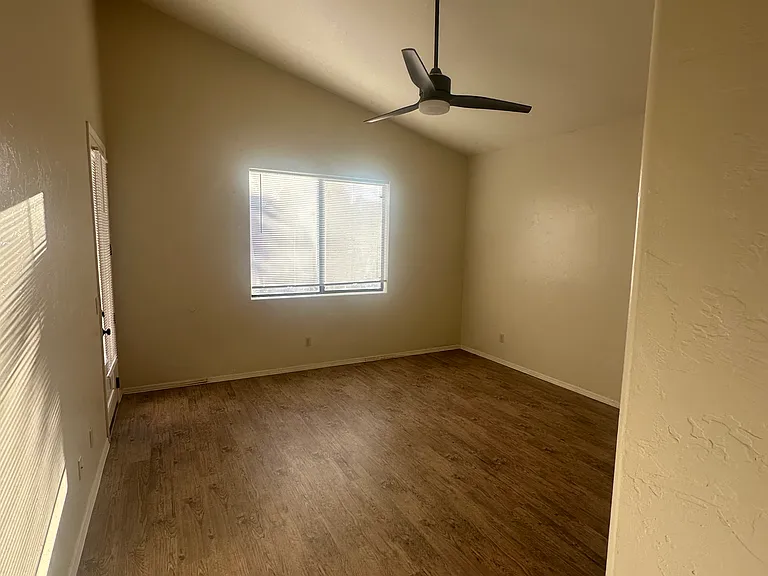2920 N Sky Post Rd — Photo 22