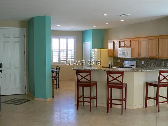 5th image of 175 Sandhill Crane Ave