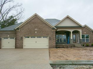 6602 Monty Ln, Louisville, KY 40291