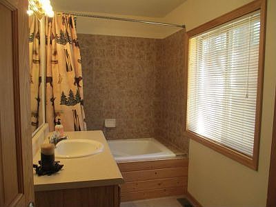 Cusom bath