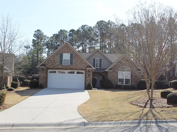 2nd image of 160 Cottonwood Creek Ln
