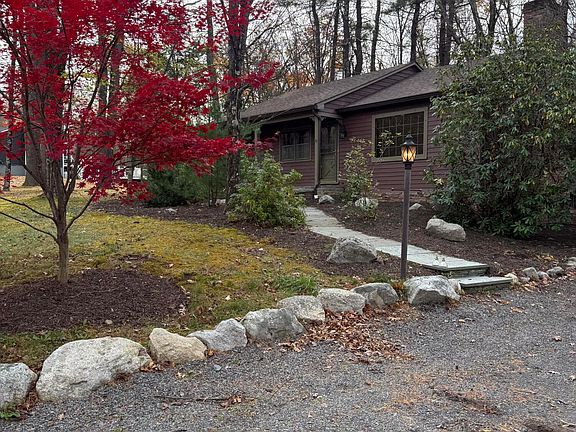 3rd image of 30 Hummel Road