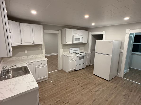 142 Spruce St APT 2