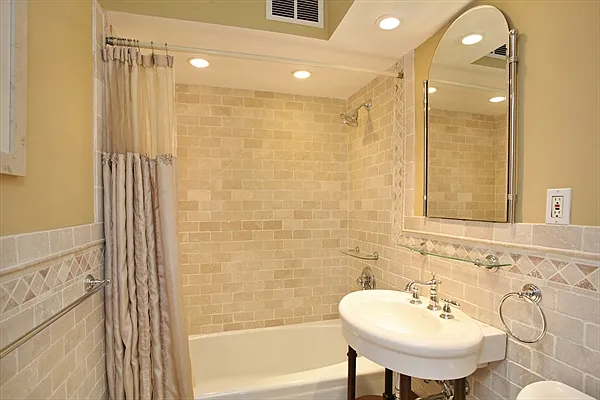 Sold by Citi Habitats | media 13