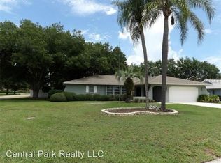 5701 Augusta Cir, Sarasota, FL 34238