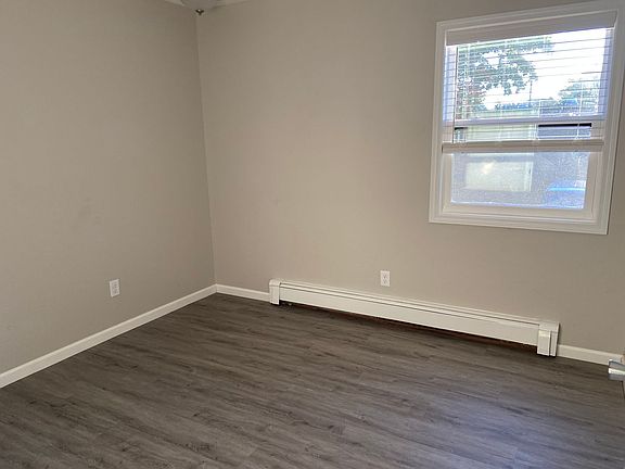 5th image of 7511 Dennis Dr #5
