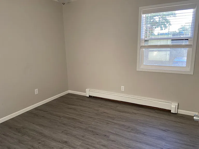 7511 Dennis Dr — Photo 7