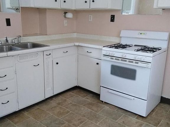 4th image of 429 431 Grant Avenue # Fl 1ST