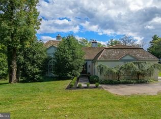 945 Lafayette Rd, Bryn Mawr, PA 19010