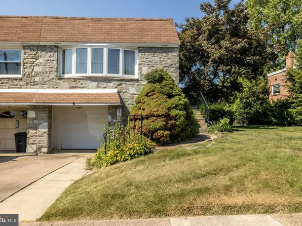 9994 Sandy Rd, Philadelphia, PA 19115