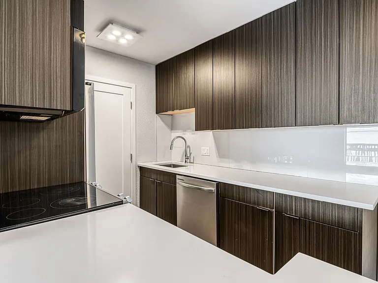 Echo Luxury Apartments — Photo 91