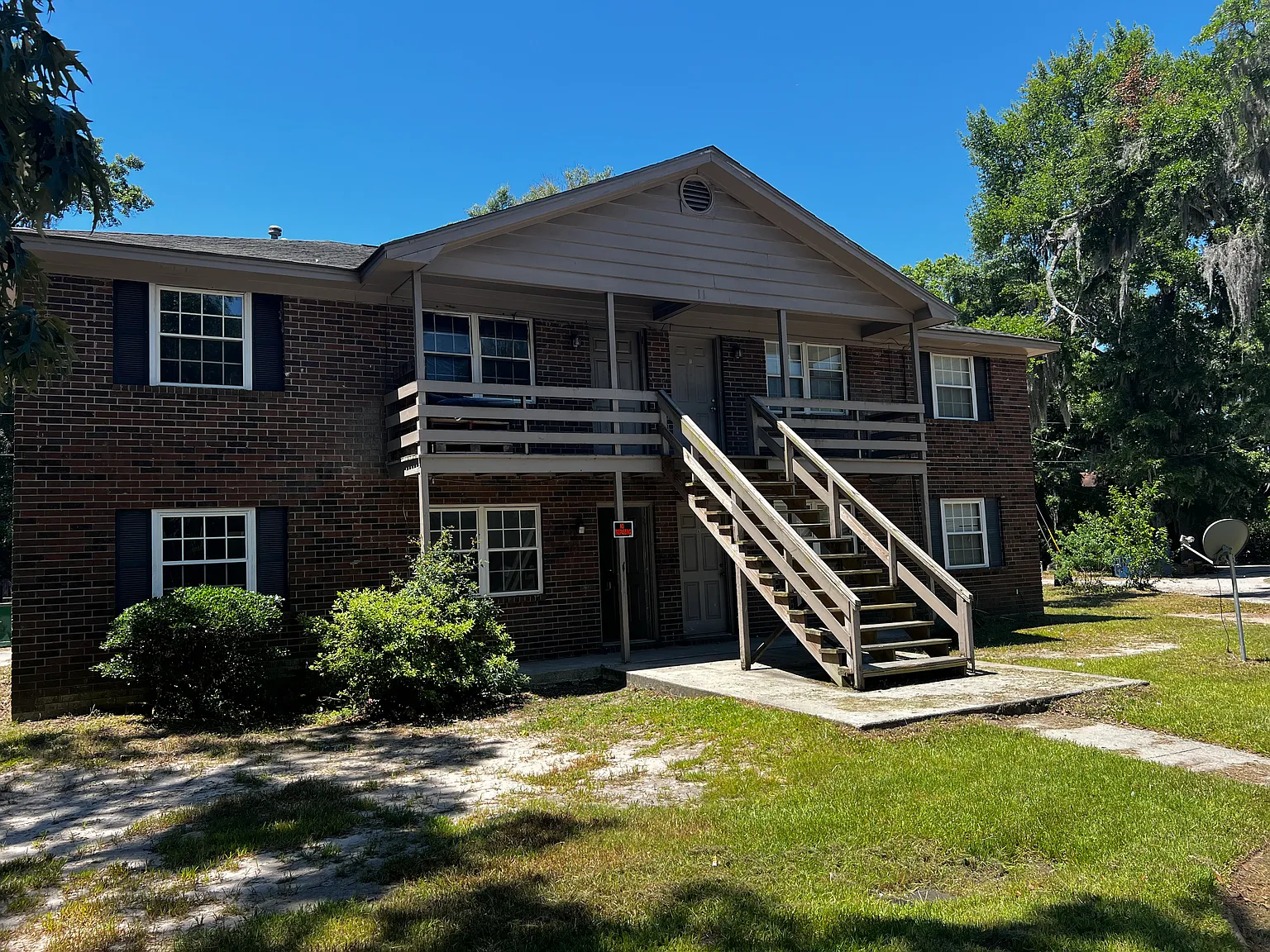 2 bed, 800 sqft, $1,100 — Photo 1