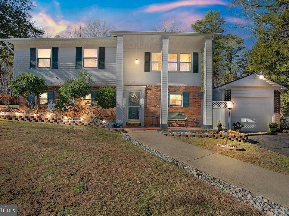 1st image of 21511 Morris Dr