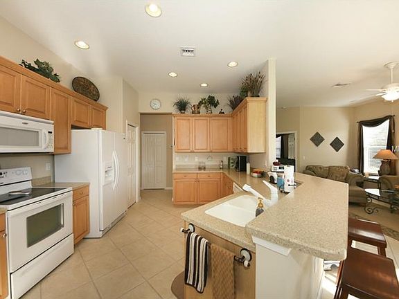 3rd image of 2820 Myakka Creek Ct