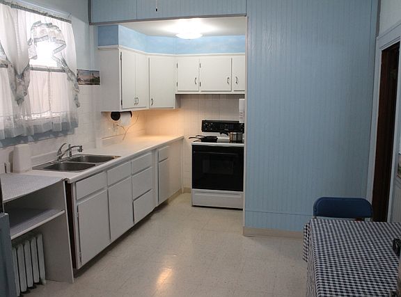 5th image of 444 Creve Coeur St