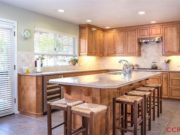 4th image of 75 Tierra Vista Ln