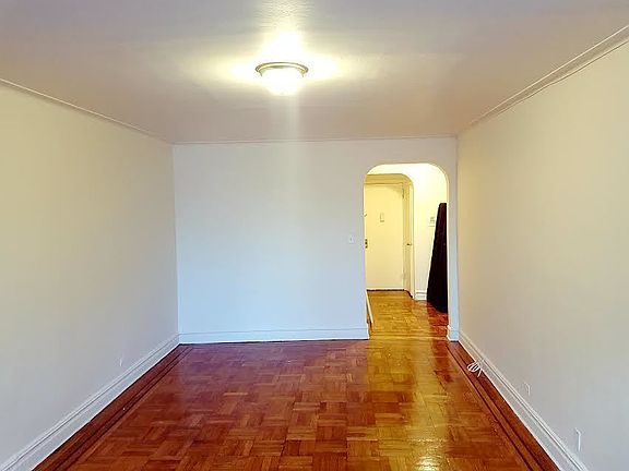 3rd image of 533 Ocean Ave APT B3
