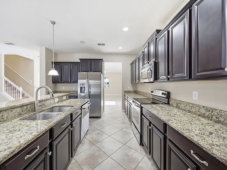 12125 Streambed Dr — Photo 17