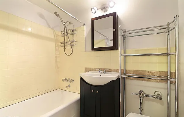 Sold by Keller Williams NYC | media 16