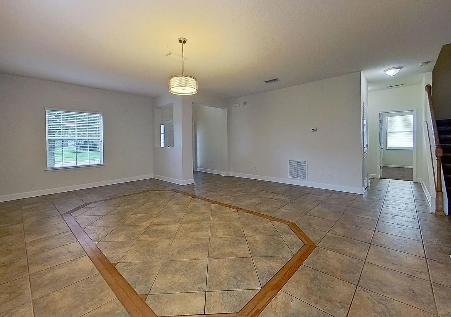 Room for Everyone in This Stunning 6-Bedroom Home! — Photo 2
