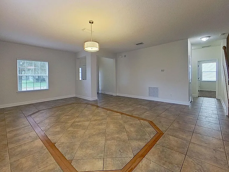 3308 Turkey Creek Dr — Photo 2