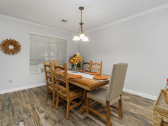 3rd image of 1503 Sweetgum Court