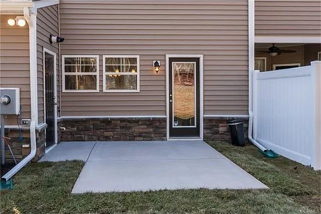 8007 Rutland Village Dr — Photo 4