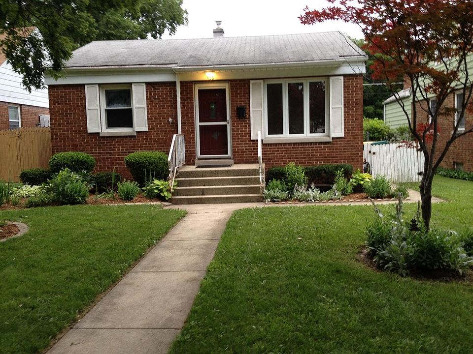 1st image of 126 Earl Ave