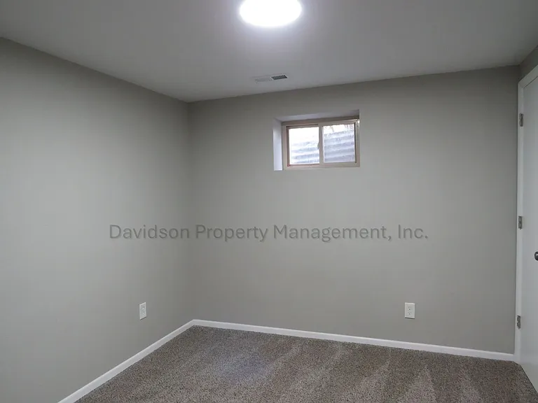 2008 King Ct — Photo 11