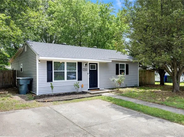 7706 Vernon Pl, Newport News, VA 23605