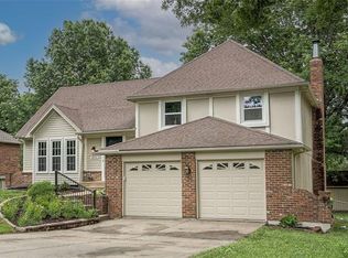 6913 Park St, Shawnee, KS 66216