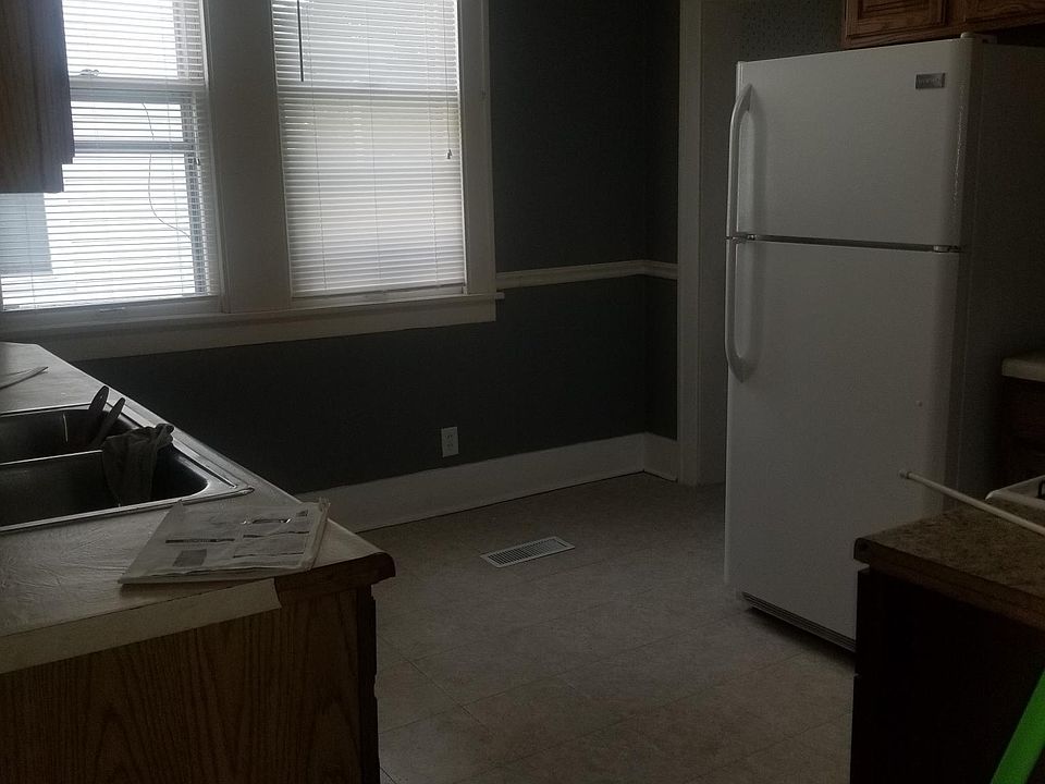 2nd image of 217 S Garfield Ave